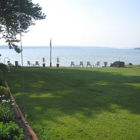 Serenity On The Lake Auburn Exterior photo
